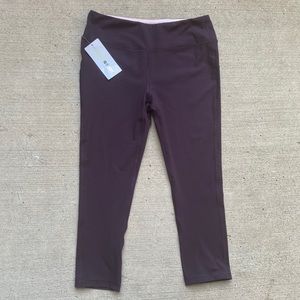 Marika Sport Winter Wine Capris Leggings